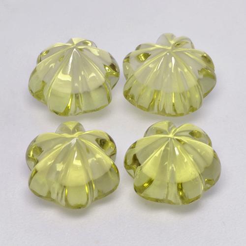 15.85克拉天然石英，花形切割，透明