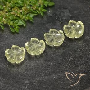 7.80克拉天然石英，花形切割，透明