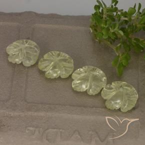 5.58克拉天然石英，花形切割，透明