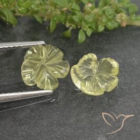 2.62克拉天然石英，花形切割，透明