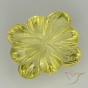 8.98克拉天然石英，花形切割，透明