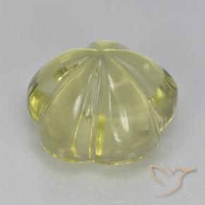 6.56克拉天然石英，花形切割，透明