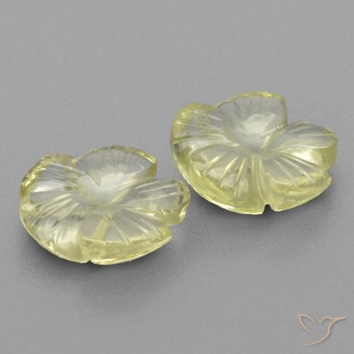 5.63克拉天然石英，花形切割，透明