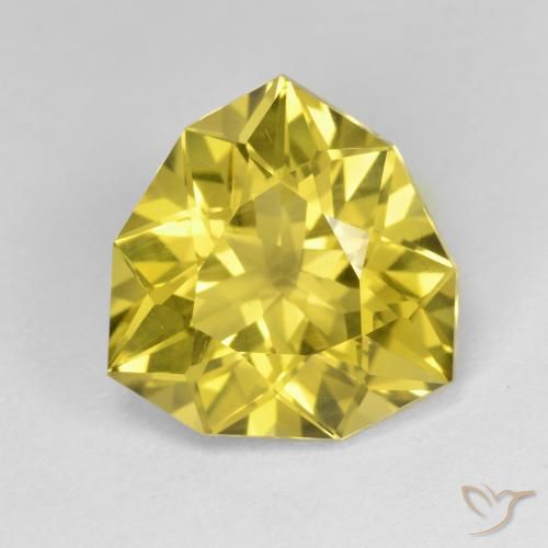 5.84ct 天然 中黄色 石英, 胖三角形, VVS-VS