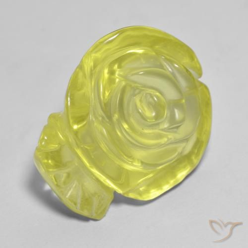 19.44克拉天然石英，花形切割，透明