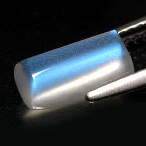 1.88克拉天然彩虹月长石，透明，透明/半透明