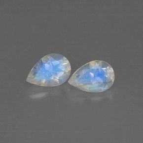 天然白色彩虹月光石，透明，6.3×4.4毫米，透明/半透明