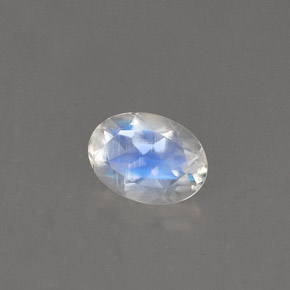 0.75克拉天然白色彩虹月光石，椭圆形切割，7×5.1毫米，VS