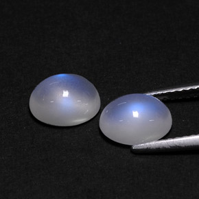 天然白色彩虹月光石，透明，8.1×6.1毫米，透明/半透明