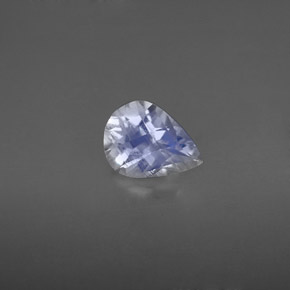 0.86克拉天然白色彩虹月光石，梨形，8×6毫米，VS