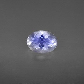 1.10克拉天然白色彩虹月光石，椭圆形切割，7.8×5.8毫米，VS