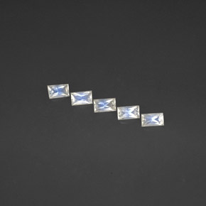 克拉天然彩虹月长石，狭长方形，VS