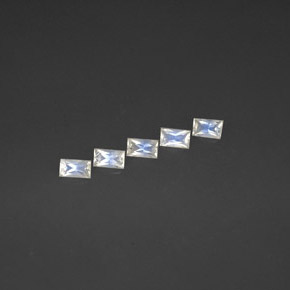 克拉天然彩虹月长石，狭长方形，VS