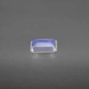 0.81克拉天然白色彩虹月光石，祖母绿式切割，7×5.1毫米，VS