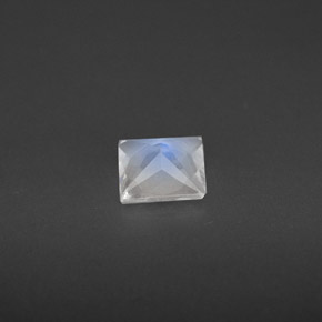 0.49克拉天然白色彩虹月光石，方形，5.1×5.1毫米，VS
