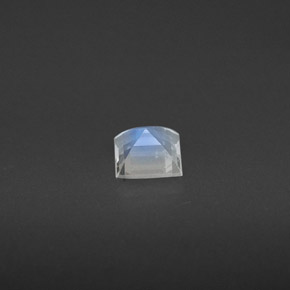 0.31克拉天然白色彩虹月光石，方形，4×4毫米，VS