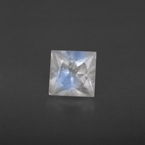 0.61克拉天然白色彩虹月光石，方形，5.1×5.1毫米，VS