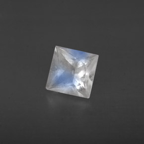 0.61克拉天然白色彩虹月光石，方形，5.1×5.1毫米，VS