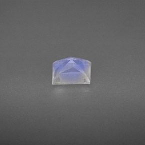 0.83克拉天然白色彩虹月光石，长方形切工，6×5.1毫米，VS-SI