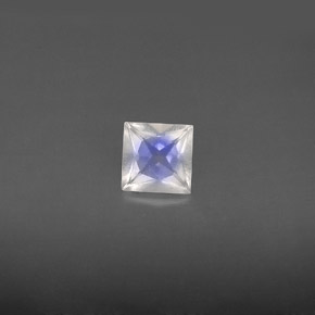 0.56克拉天然白色彩虹月光石，方形，5×5毫米，VS