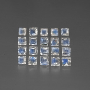 天然白色彩虹月光石，透明，3.1×3.1毫米，透明/半透明