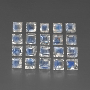 天然白色彩虹月光石，透明，3.1×3.1毫米，透明/半透明