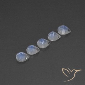 1.86克拉天然彩虹月长石，梨形，透明/半透明