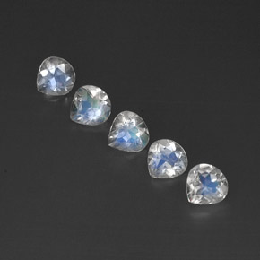 天然白色彩虹月光石，透明，5×4.9毫米，透明/半透明