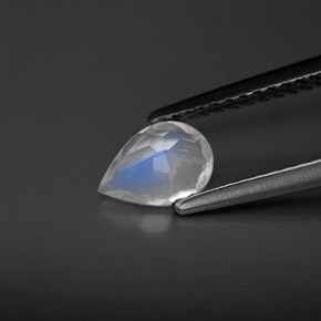 0.52克拉天然彩虹月光石，透明，6.8×4.9毫米，透明/半透明