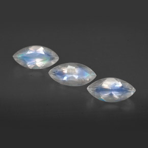 天然白色彩虹月光石，透明，8.1×3.9毫米，透明/半透明