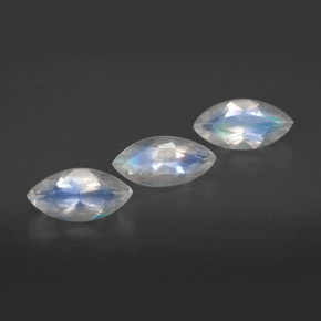 天然白色彩虹月光石，透明，8.1×3.9毫米，透明/半透明