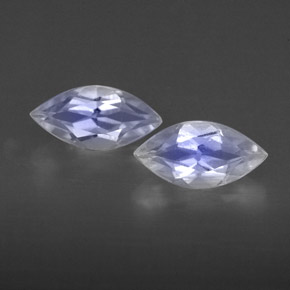 天然白色彩虹月光石，透明，7.9×4毫米，透明/半透明