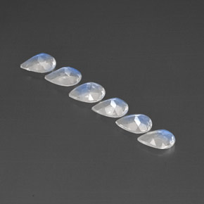 天然白色彩虹月光石，透明，5.9×4毫米，透明/半透明