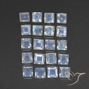 3.07ctw 天然 蓝白色 彩虹月长石, 正方形, 透明