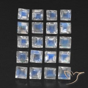 3.55克拉天然彩虹月长石，正方形，透明