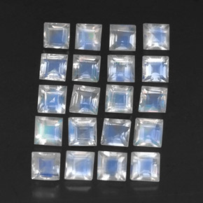 3.36天然白色彩虹月光石，方形，3.2×3.1毫米，透明