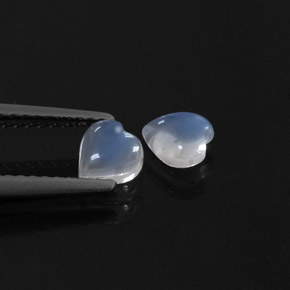 天然白色彩虹月光石，心形，5×5毫米，透明