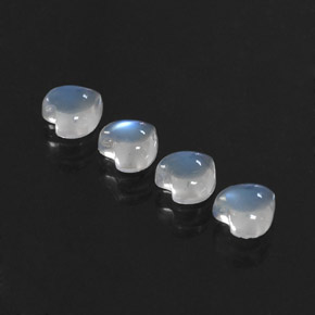 天然白色彩虹月光石，心形，5×4.9毫米，透明