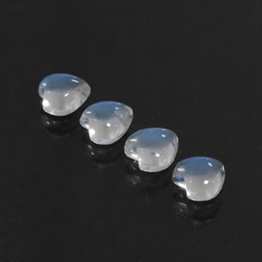 天然白色彩虹月光石，心形，5.1×5毫米，透明