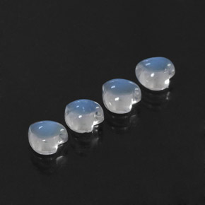 天然白色彩虹月光石，心形，5×4.9毫米，透明
