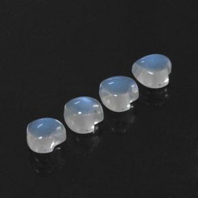 天然白色彩虹月光石，心形，5×4.9毫米，透明