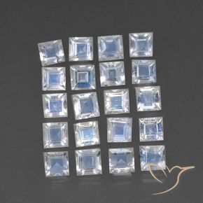 3.24克拉天然彩虹月长石，正方形，透明