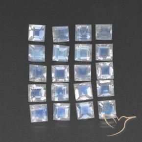 3.12克拉天然彩虹月长石，正方形，透明