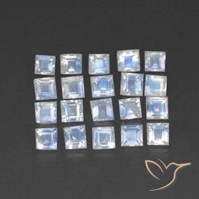 2.28克拉天然彩虹月长石，正方形，透明