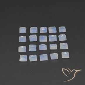 2.28克拉天然彩虹月长石，正方形，透明