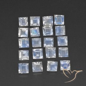 2.65克拉天然彩虹月长石，正方形，透明