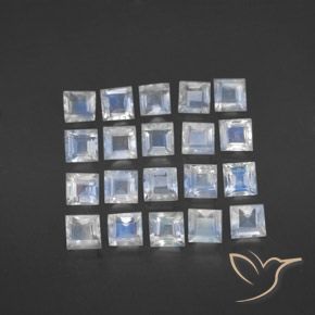3.33ctw 天然 蓝白色 彩虹月长石, 正方形, 透明