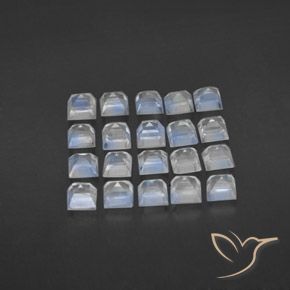 3.44克拉天然彩虹月长石，正方形，透明
