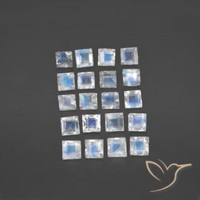 3.33ctw 天然 蓝白色 彩虹月长石, 正方形, 透明