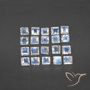 3.65ctw 天然 蓝白色 彩虹月长石, 正方形, 透明